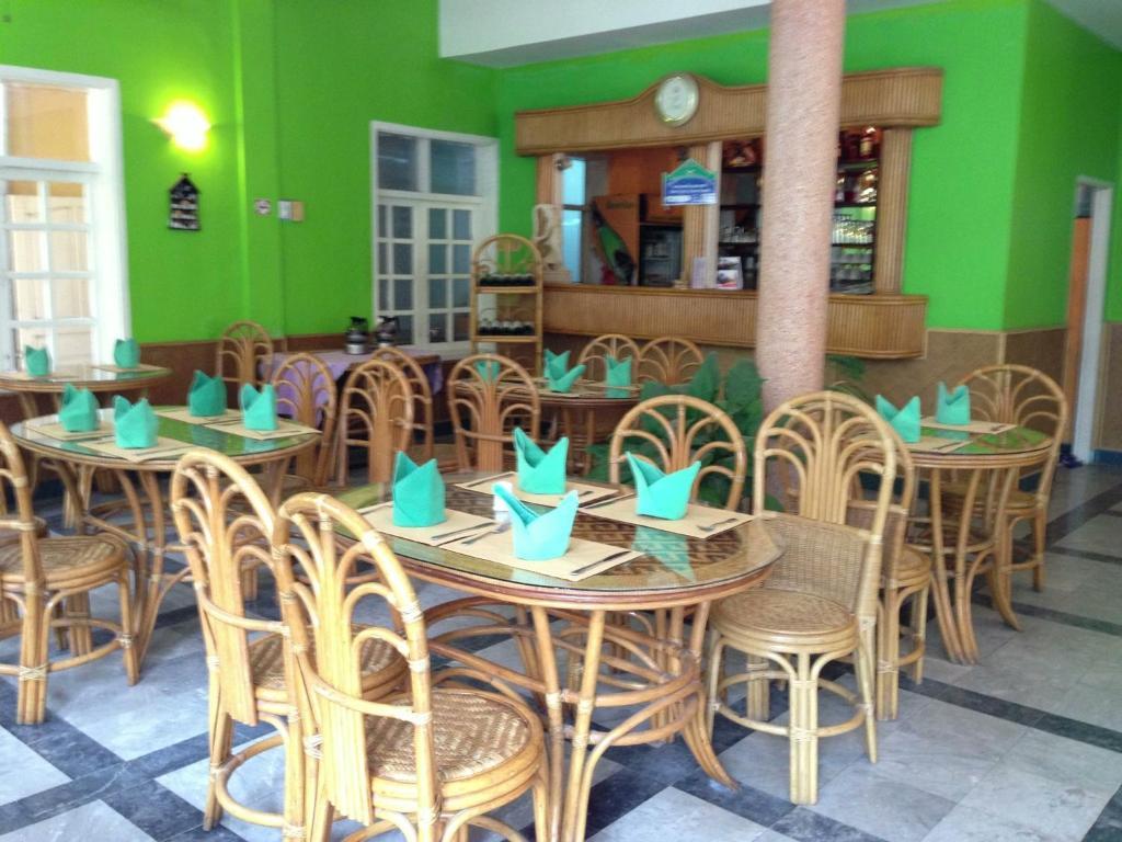 Day Inn Hotel Ban Nongdouang Buitenkant foto