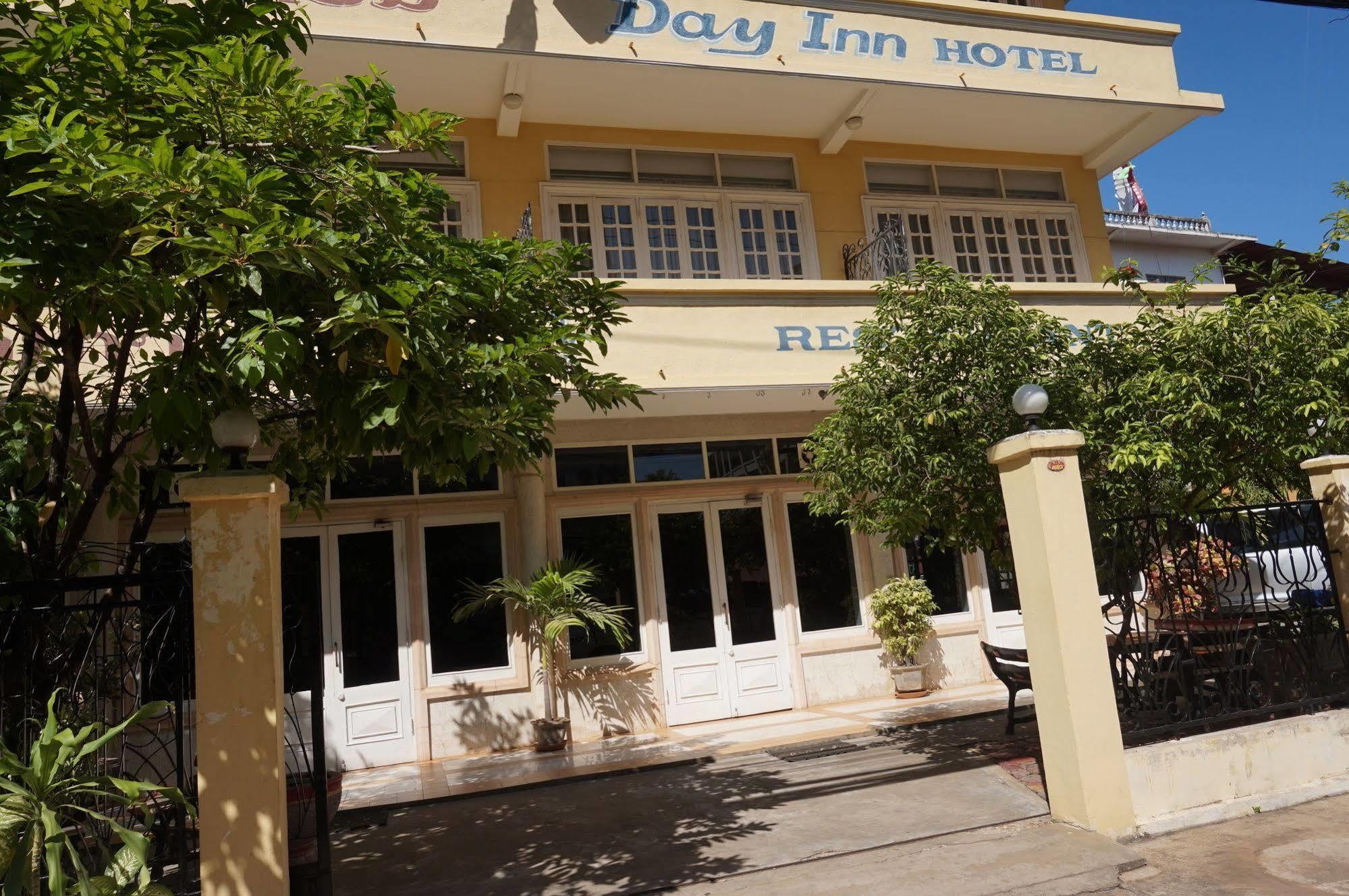 Day Inn Hotel Ban Nongdouang Buitenkant foto