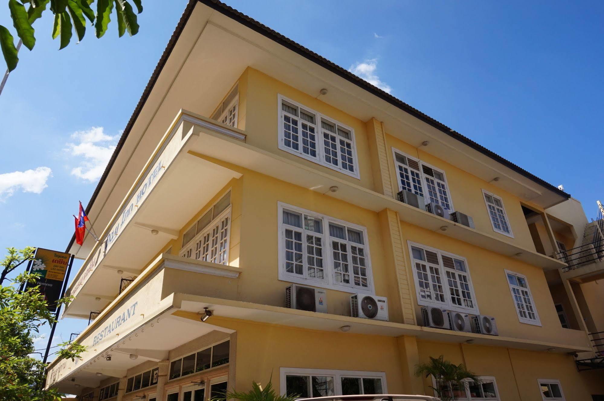 Day Inn Hotel Ban Nongdouang Buitenkant foto