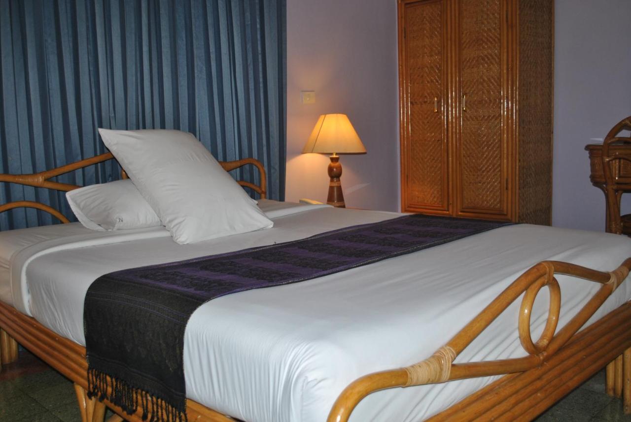 Day Inn Hotel Ban Nongdouang Buitenkant foto